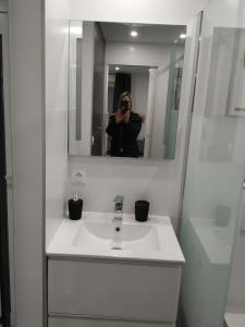 Kúpeľňa v ubytovaní Résidence Odalys Saint Loup Appartement Climatisé entierement rénové