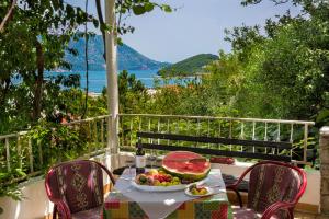 ブドヴァにあるMadra Rooms and Apartmentsのギャラリーの写真