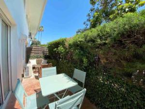 Сад в Le coeur du Cap d'Antibes - Terrasse - Parking - Wifi