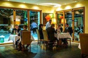 Gestir sem dvelja á Hotel Restaurant Auerhahn