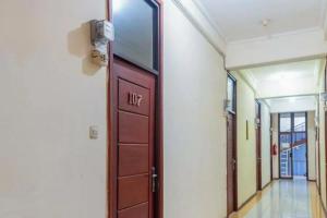 Galería fotográfica de Graha Ara Homestay Syariah RSUD Dr Soetomo Surabaya Mitra RedDoorz en Surabaya