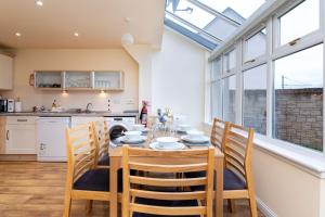 Billede fra billedgalleriet på 4 Bedroom Townhouse in Stirling i Stirling