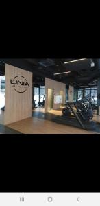 Posilňovňa alebo fitness centrum v ubytovaní RS SUITES PRESTIGE Racławickie 10 HOME & SPA