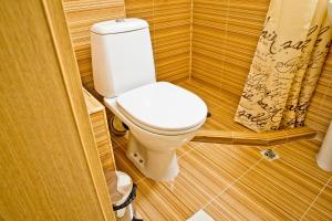 A bathroom at Sunflower Apartment City Center