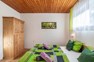 Postel nebo postele na pokoji v ubytování Am Sersbach