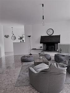 Afbeelding uit fotogalerij van SleepWell in Valganna in Valganna