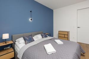 Fotografia z galérie ubytovania Business Apartment Wola with Parking Place by Noclegi Renters vo Varšave