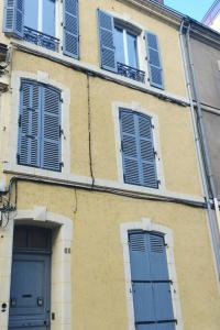 Fotografia z galérie ubytovania Appartement avec cour privative v destinácii Le Mans