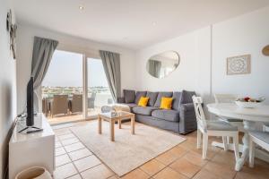 Posezení v ubytování Vivienda liv El Puerto I 3-11