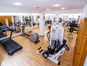 Posilňovňa alebo fitness centrum v ubytovaní Climia Belroy 4 Sup