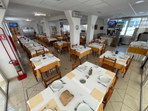 Restaurace v ubytování Albergo Désirée