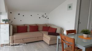 A seating area at Villa Lilium