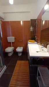 A bathroom at Villa Lilium