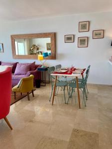 Posedenie v ubytovaní Sotogrande Paseo del Rio