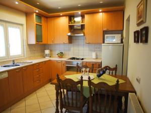 Köök või kööginurk majutusasutuses Apartment Nima Orebic