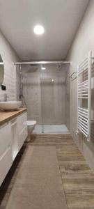 Łazienka w obiekcie Precioso Apartamento 2 Hab con Bañera Hidromasaje