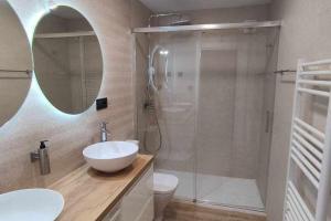 Łazienka w obiekcie Precioso Apartamento 2 Hab con Bañera Hidromasaje