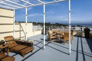 Balkón nebo terasa v ubytování Monterey Marriott