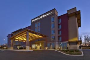 una representación de un hotel con un edificio en SpringHill Suites by Marriott Chattanooga North/Ooltewah, en Ooltewah