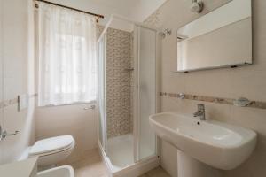 Koupelna v ubytování Casa Francesca a Rio - Goelba + 26 fotografií