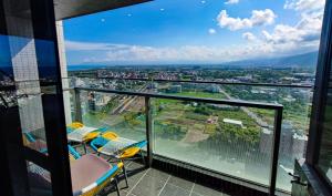 Balkonas arba terasa apgyvendinimo įstaigoje 漫遊小旅泳池溫泉宅 Roaming Travel Hot Spring Homestay
