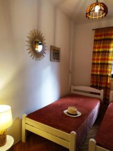 Postel nebo postele na pokoji v ubytování Cozy Apartments Danica Novalja - Ground floor