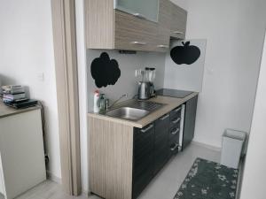 A kitchen or kitchenette at Čarovný Liptovský Ján - balzam na dušu