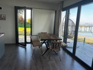 Dining area in A villát