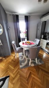 Fotografie z fotogalerie ubytování LEA-Lux Apartment v destinaci Čačak