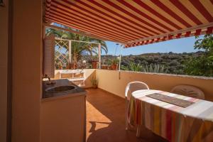 Balkón nebo terasa v ubytování GO2TENERIFE Apart'Babalu Terrace, Pool & Parking