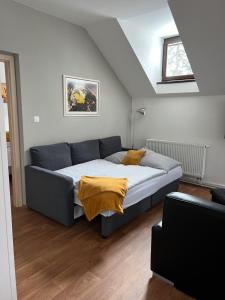 Postel nebo postele na pokoji v ubytování Chalupa U Kříže