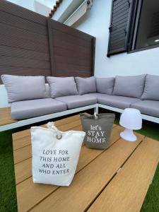 A seating area at Villa Paraiso