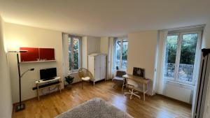 TV i/ili multimedijalni sistem u objektu Eigenes Studio (Apartment)