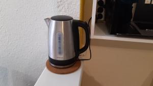 Príslušenstvo na prípravu kávy alebo čaju v ubytovaní Studio 302 au 15 rue Battant à Besançon