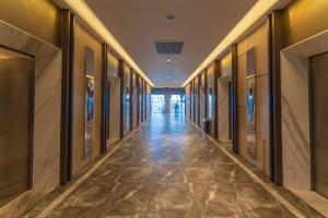 芽庄Moonlight Bay Panorama Condotel Ocean View的相册照片