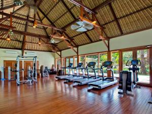 Fitness centrum a/nebo fitness zařízení v ubytování AYANA Segara Bali
