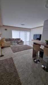 Sarkcsillag teljes családiház- Star Complete Family House 6725 Szeged, 44 Hajnal utca kép - 2