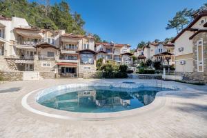 Piscina a Great House with Shared pool and Balcony in Gocek o a prop
