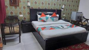 Gallery image of Hotel Ashray Noida in Noida