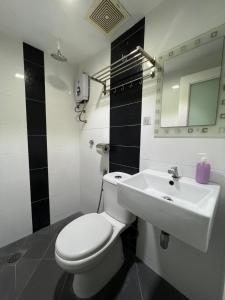Bagno di Red Orange Hotel Klang - 5 min to Klang Town