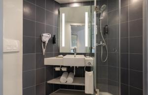 ibis Thane - An Accor Brand的一间浴室