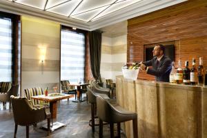 Bebidas em UNA HOTELS Decò Roma