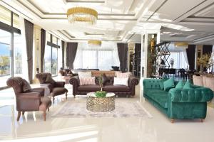 Гостиная зона в Mc Palace Hotel Spa & Convention