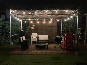 Posezení v ubytování 手ぶらBBQ 京成佐倉駅徒歩6分 生ビールあり 庭600平米 貸切宿泊4LDDK 駐車場3台無料