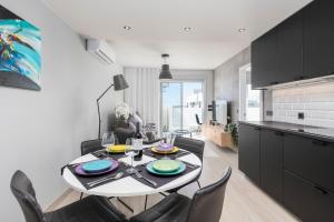 Kuchyň nebo kuchyňský kout v ubytování MEDANO4YOU Tejita Dream Penthouse