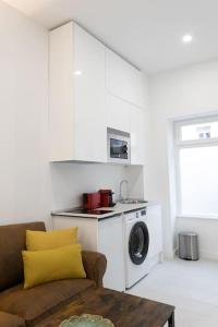 Kuchnia lub aneks kuchenny w obiekcie Apartamento amplio y coqueto a solo 750m Bernabeu