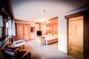 مطبخ أو مطبخ صغير في HAUSEREI Design & Kräuterhotel