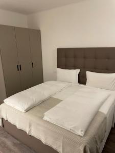 Posteľ alebo postele v izbe v ubytovaní Hotel Studio Inn Centrale & Milano Urban Padel