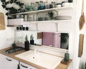 Fotografia z galérie ubytovania Gard - Maison Loft exotique & Jacuzzi privatif v destinácii Beaucaire