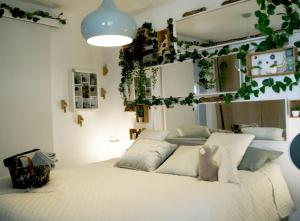 Fotografia z galérie ubytovania Gard - Maison Loft exotique & Jacuzzi privatif v destinácii Beaucaire